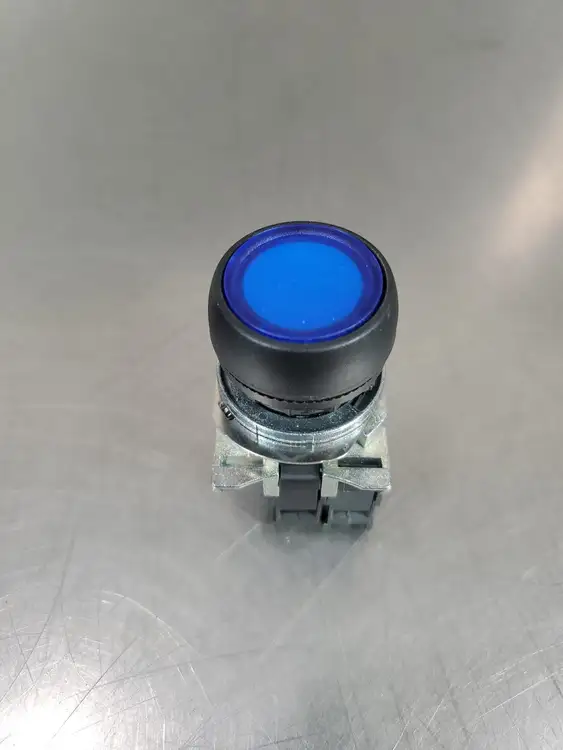 Used Allen-Bradley 800F-X10|800F-N3W LED Blue Contact Plunger Switch Relays & Switches South Carolina US | Palmetto Automation #1160828