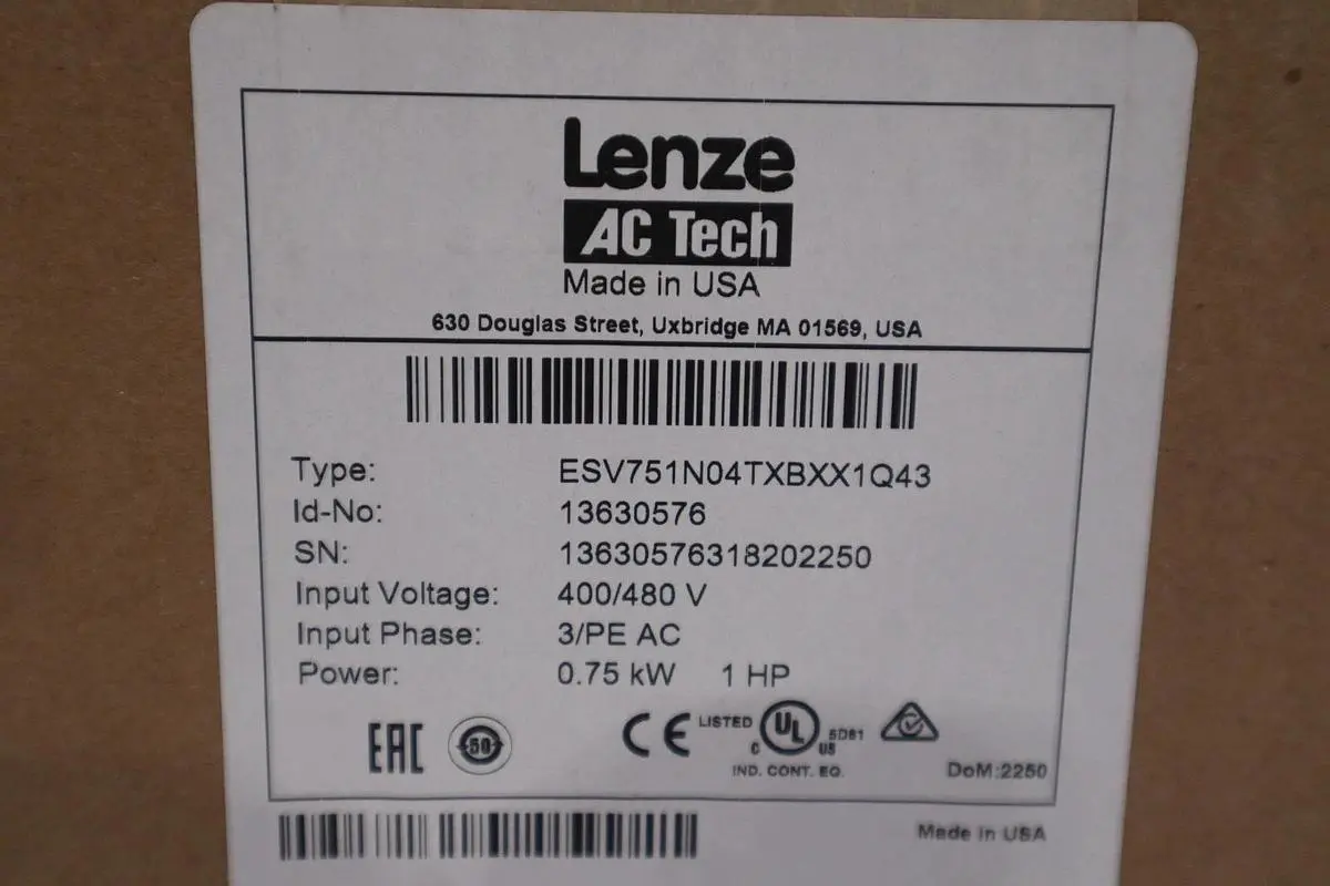 LENZE ESV751N04TXBXX1Q43 400/480 V 3/PE AC 1 HP 0.75 KW NEW IN BOX STOCK GF211