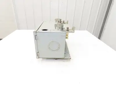 Arrow Hart 12TW-351 Plug-In Fused Disconnect Bus Unit 30A 600V 20HP 3 Pole