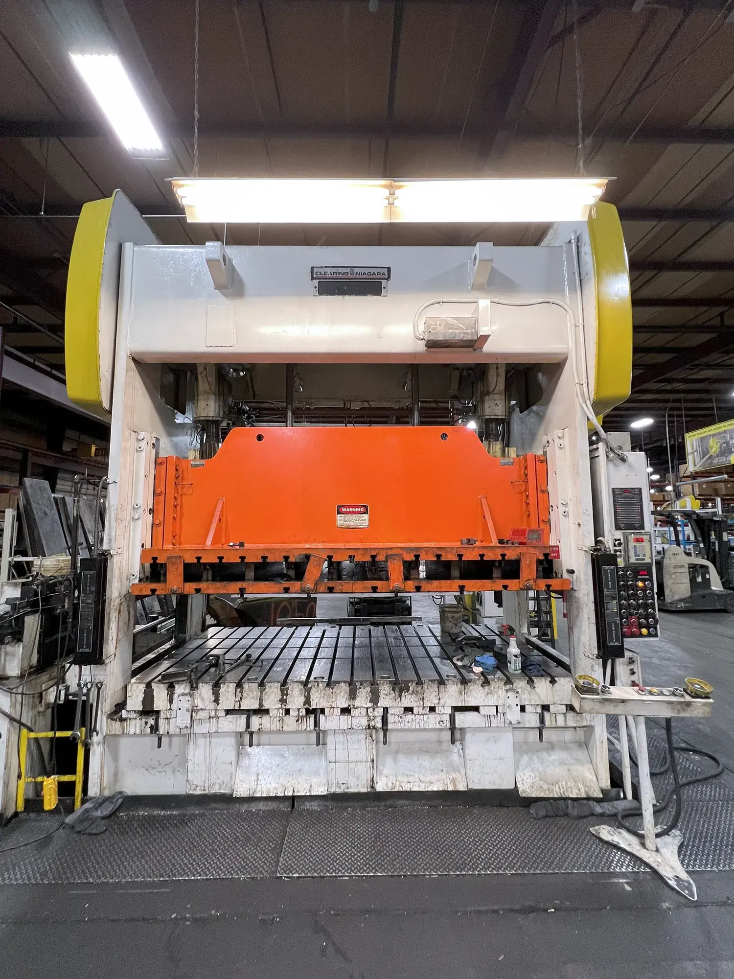 USED 1985 CLEARING NIAGARA PN-400-120-60