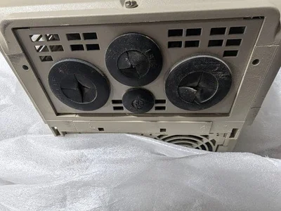 USED YASKAWA YASKAWA CIMR-F7U4015 F7