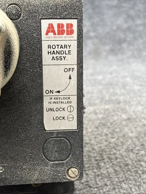 Used ABB UXAB728131R133 Circuit Breaker Parts California US | Davliegogo LLC #1706697