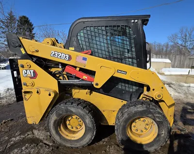 2022 CAT 232D3 skid loader | Iron Listing (15)