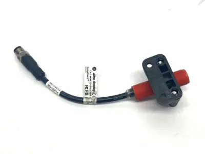 Used Allen-Bradley Ser B Guardmaster SensaGuard 18mm Non-Contact Switch Proximity Sensors Michigan US | Maverick Industrial Sales #1391479