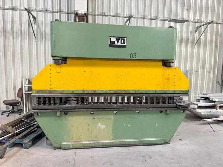 Used LVD PP 70 TON X 3100 MM Press Brakes | Apt International N.V #372968