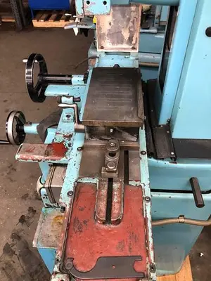 Freeport Hand Operated 6″ x 18″ Surface Grinder, Model SGS618