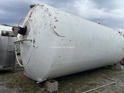 6,000 GALLON REFRIGERATED VERTICAL SILO TYPE STORAGE TANK