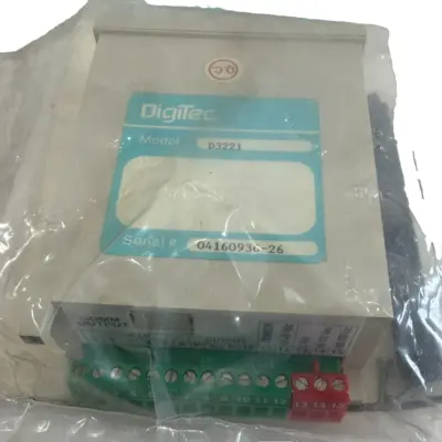 NEW DIGITEC D3221 PANEL METER 50/60HZ 115VAC