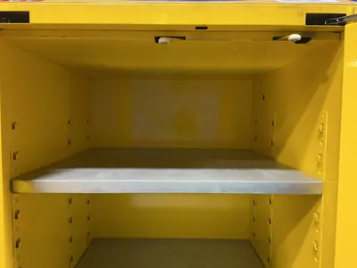 Used JUSTRITE 896020 Cabinets Ohio US | HGR 24 #1456092