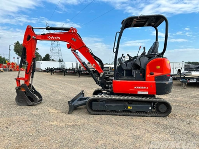 USED 2018 Kubota KX033-4