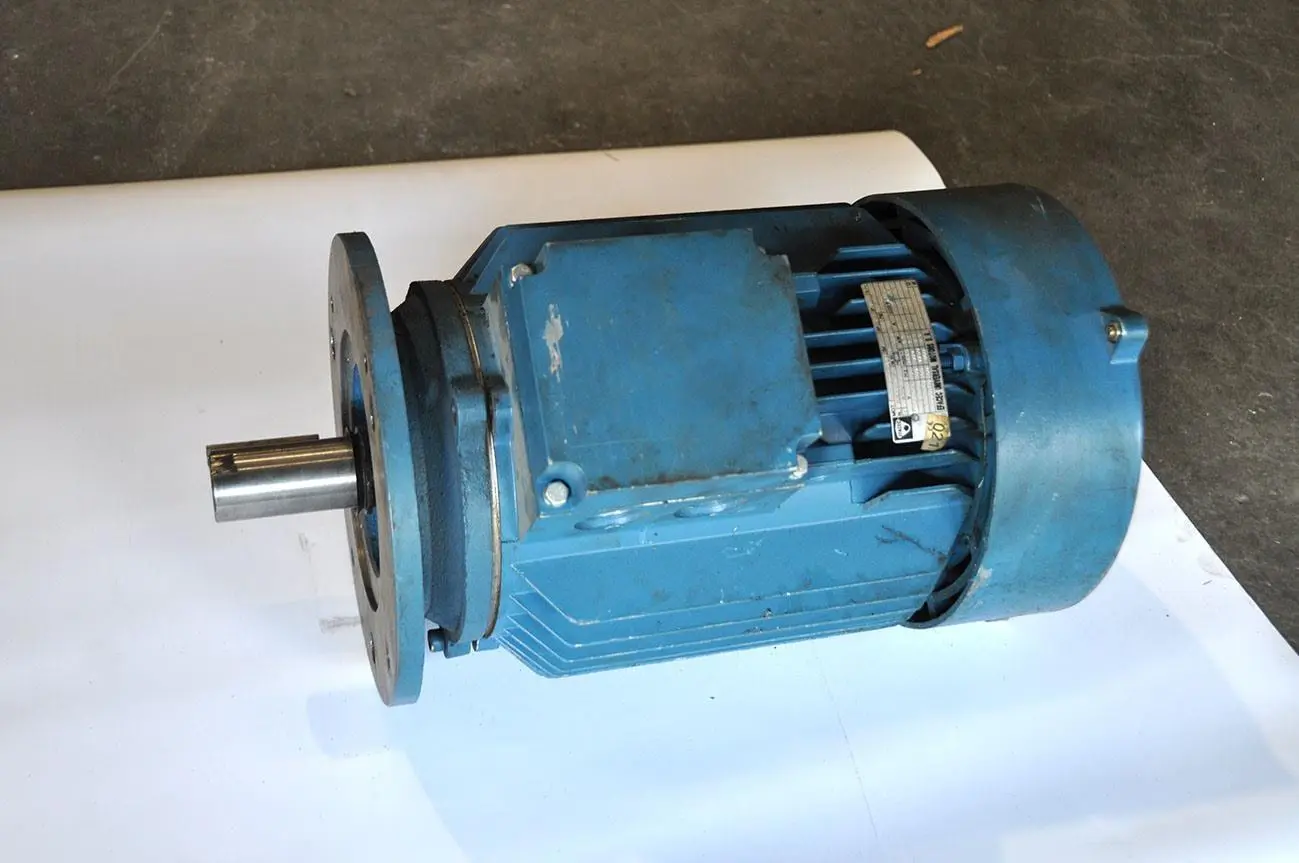 USED ZM EFACEC MOTOR 3,3 KW