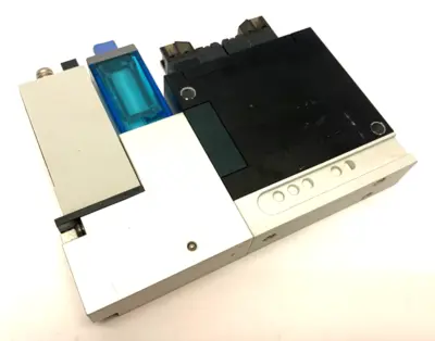 CVR2S10HSZE 24BN | Parker Convum  Vacuum Generator w/ MVS-201-PCP Pressure Sensor - Used
