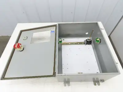 Wiegmann B201609CH Electrical Enclosure 20x16x9" Wall Mount 5.5x7.5" Cutout