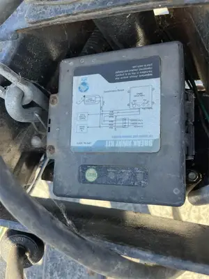 USED 2010 VICTORY 102