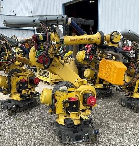 Used 2009 FANUC R-2000IB/165F Robots Michigan US | RAB Industries, Inc. #184341