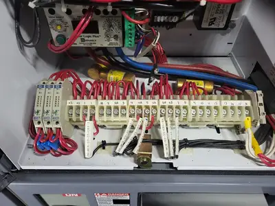 USED SQUARE D MODEL 6
