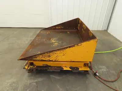 Econo Lift Pneumatic Tilt Table Tote Tipper 8000lbs 30° Degree 55 x 44" Top