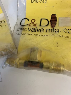 NEW C&D CD9062
