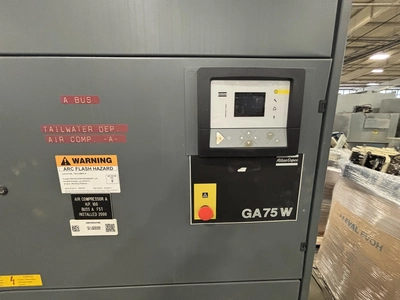 USED 2000 ATLAS COPCO GA 75