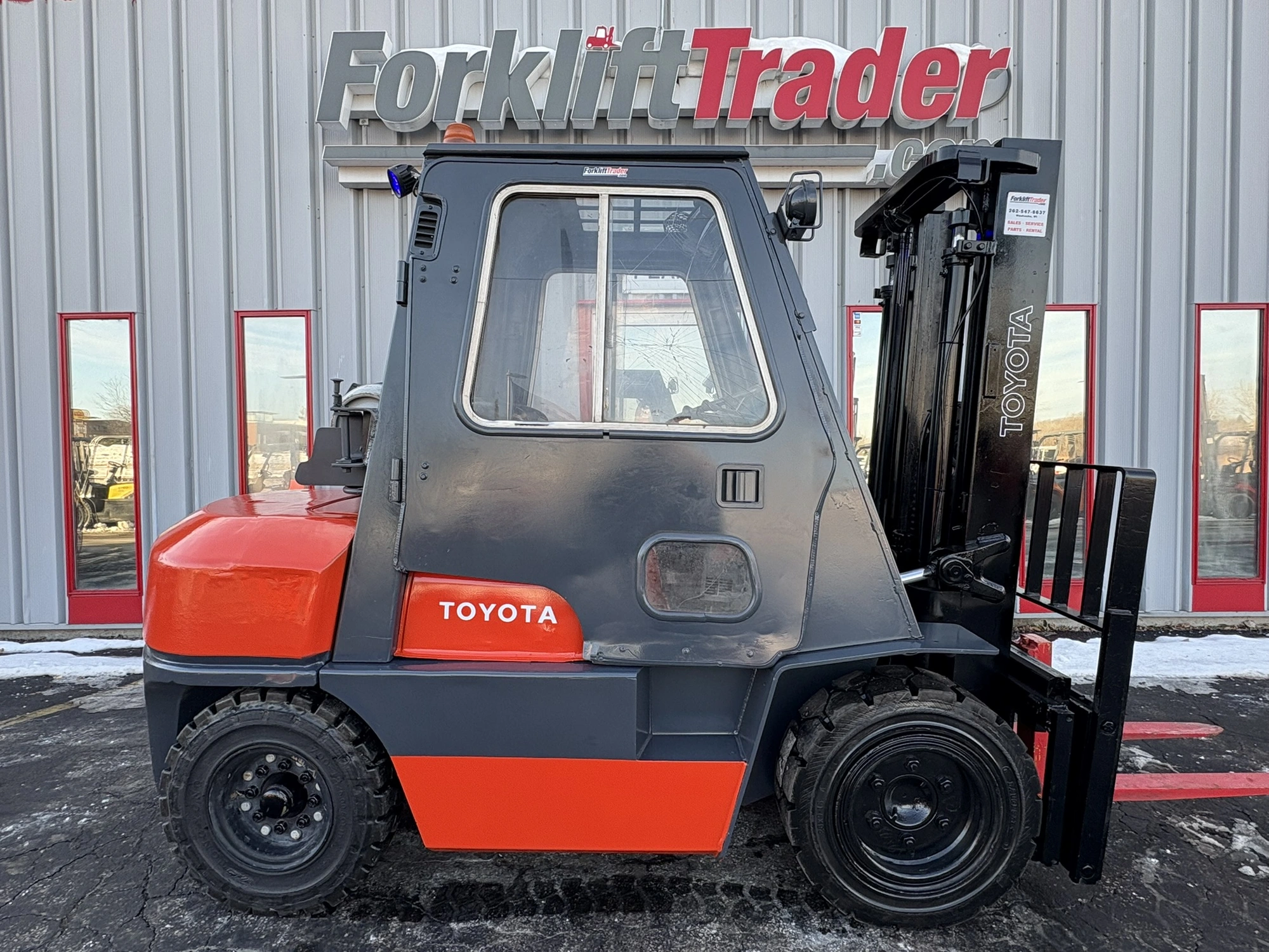 USED 1998 TOYOTA 52-6FGU35