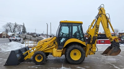 USED NEW HOLLAND 675E