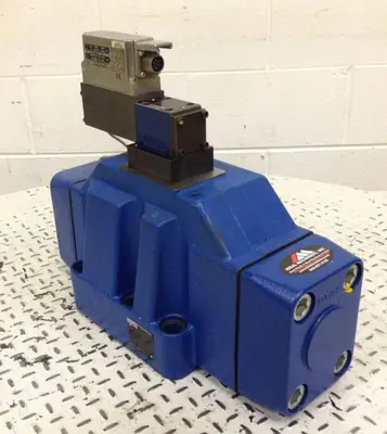 USED REXROTH 4WRLE35X500M-30/G24K0/A1M-812