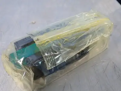 NEW THK SHS25C1SS(GK)