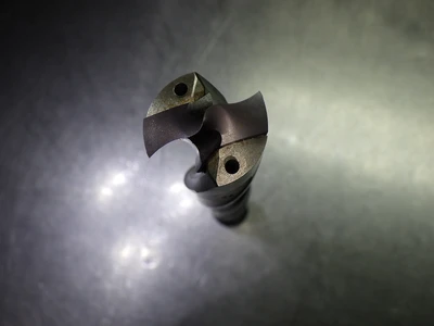 Kennametal 25mm Coolant Thru 10xD Drill 32mm Shank KSEM250R10WN32M (LOC3030B)