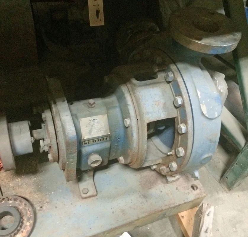 USED SUMMIT 2196