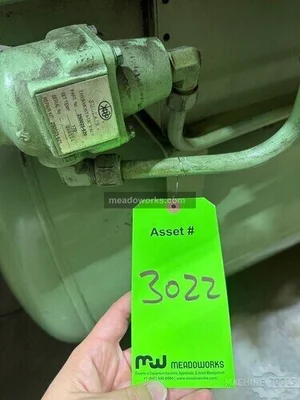 Used SULLAIR LS-10 Rotary Screw & Sliding Vane Air Compressors Illinois US | Meadoworks #1492193