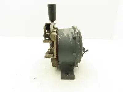 Yaskawa Electric PMED-12-HQ61 DC Wire Feed Motor 130rpm 18.3VDC 5.5A No Rollers