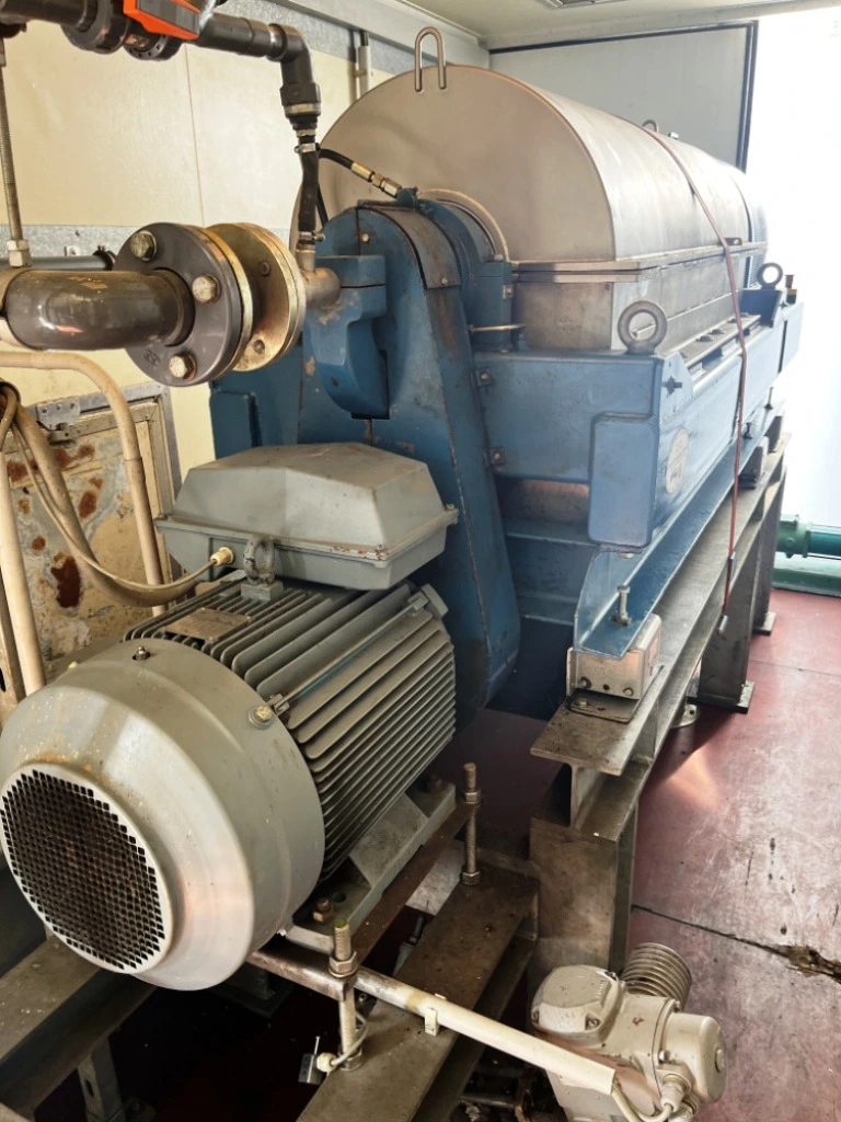 Sharples DSNX 4230 (DS-306) mobile decanter centrifuge, 316SS.