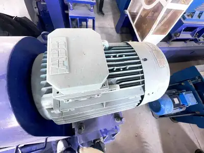 Tomoe P-V55398D decanter centrifuge, 304SS.