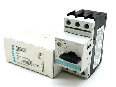 NEW SIEMENS 3RV1021-0HA10 CIRCUIT BREAKER 3RV10210HA10