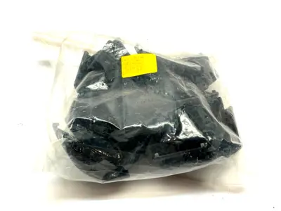 New | in-Stock BOSCH REXROTH GUSSET COVER CAP Miscellaneous MRO | Maverick Industrial Sales #1122446