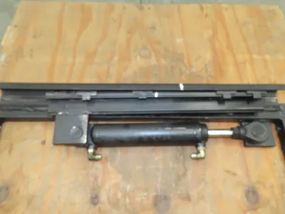 Bolzoni Auramo Forklift Class 2 SideShift Attachment 16" x 32" Wide 5500lbs