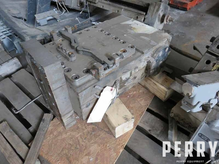 Cloeren 2.5", 3.5" and 5.25" Extruder Plastic Co-Ex Block | Perry Equipment