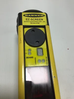 Allen-Bradley SGR2-500Q8E GuardShield Safety Light Curtain