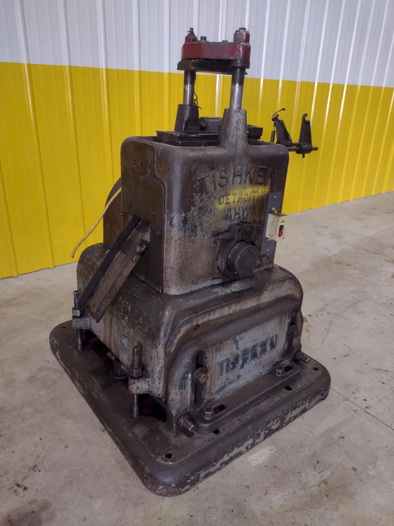 USED TISHKEN 4HW