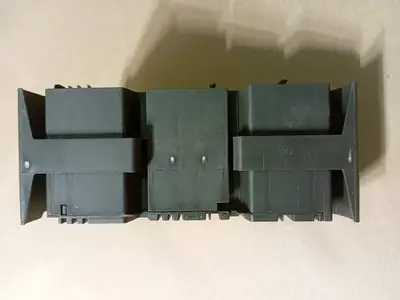 NEW GE FANUC IC220MDL754