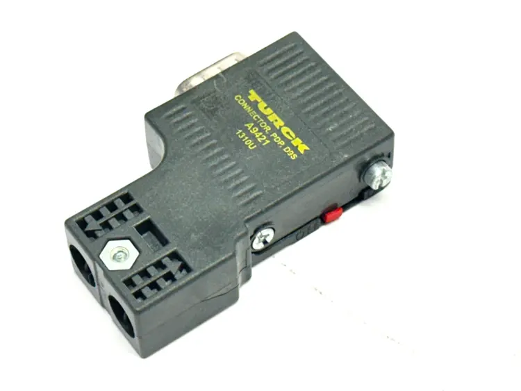 Used Turck CONNECTOR,PDP,D9S Connector Accessories Michigan US | Maverick Industrial Sales #1456584