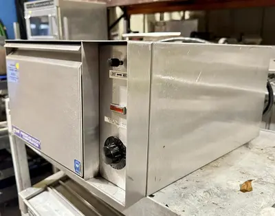 Used APW WYOTT BW-20 Countertop Display Warmers Georgia US | Southeast Equipment Sales #1337473
