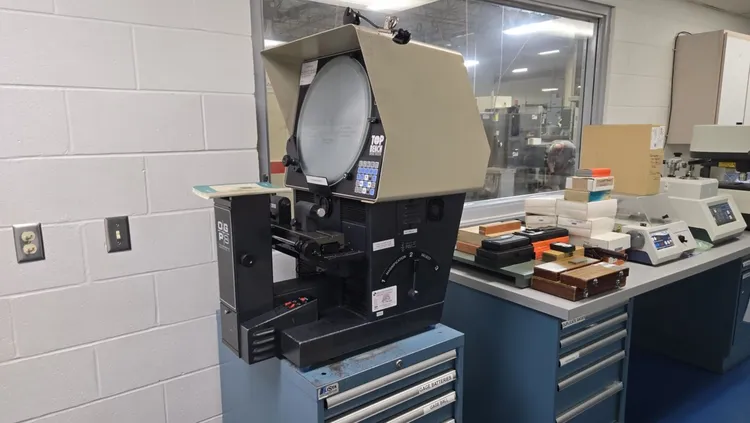 Used 1995 OGP TOP BENCH, 1995, CALIBRATED ON 10/24/2024 Comparators New Jersey US | Machinery Values #302636