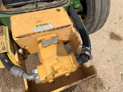 USED JOHN DEERE L06330H659679