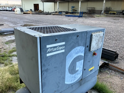 USED 2011 ATLAS COPCO GA15