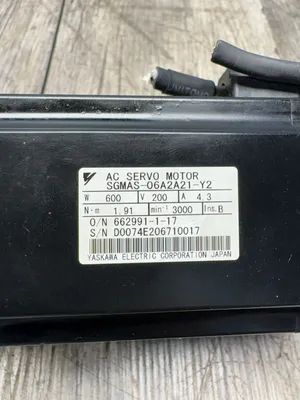 YASKAWA SGMAS-06A2A21-Y2 Electrical/PLC/Automation | ESS Industrial Equipment Sales (6)