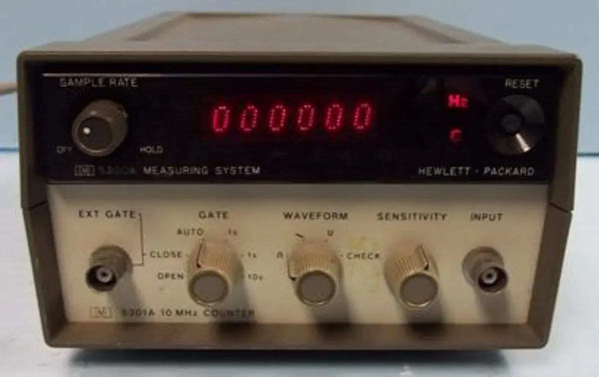 QTY. 1. HEWLETT PACKARD 5300A MEASURING SYSTEM WIT...