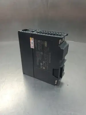 USED Siemens SIMATIC S7-300 Digital Output Module