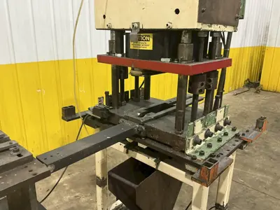 12 TON PNEUPOWR AIRAM MODEL #4P12 PNEUMATIC PRESS 3” STROKE: YOBRO #24856
