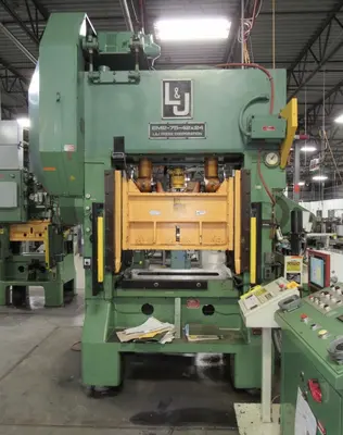 USED L&J EM275-42-24